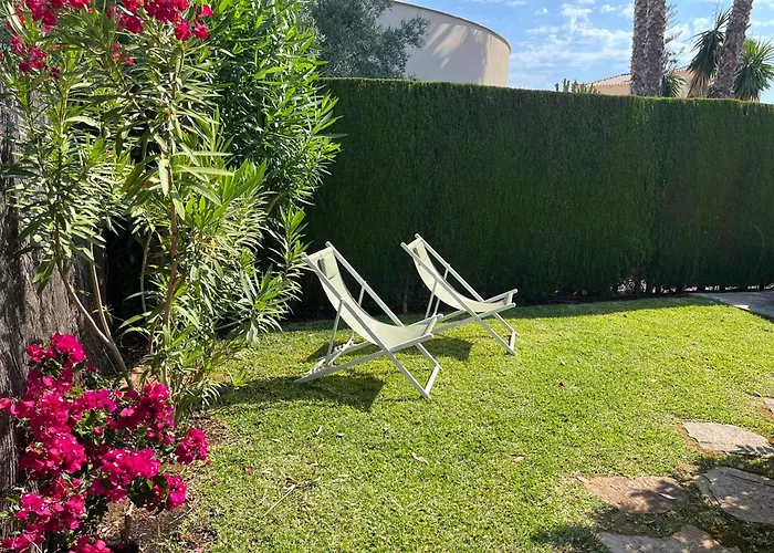 Villa Con Jardin En Oliva Nova Golf A 100M De La Playa